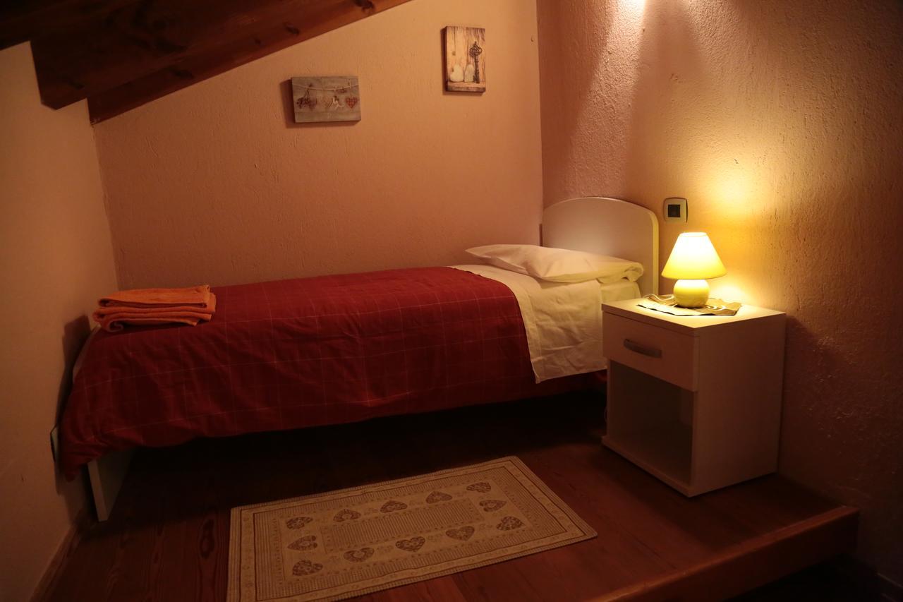 B&B Vecchio Torchio Di Bard Εξωτερικό φωτογραφία